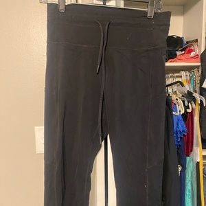 Zyia Black Pocket Drawstring Luxe 7/8 24